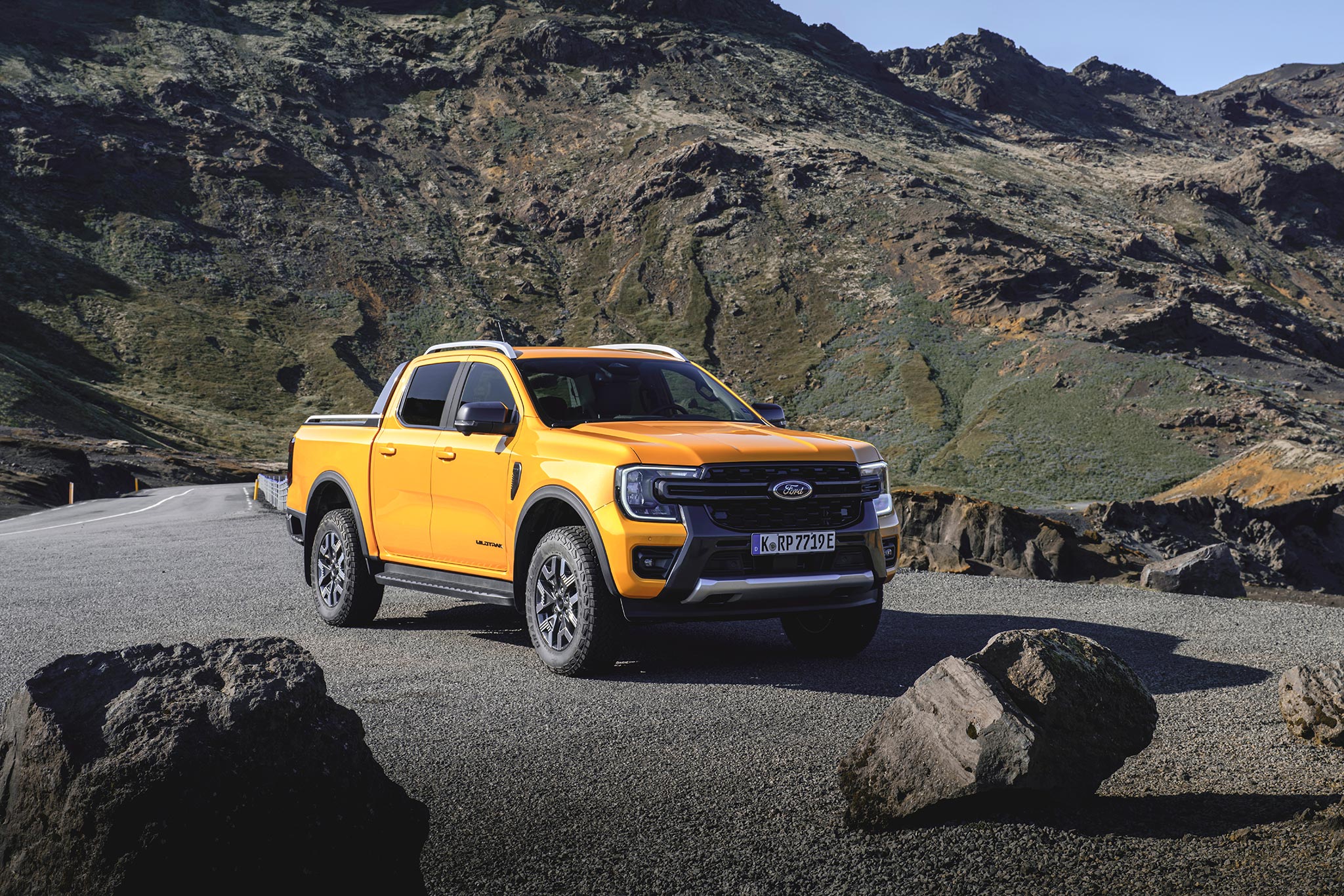 ford-ranger-phev-ikraunamas-hibridas