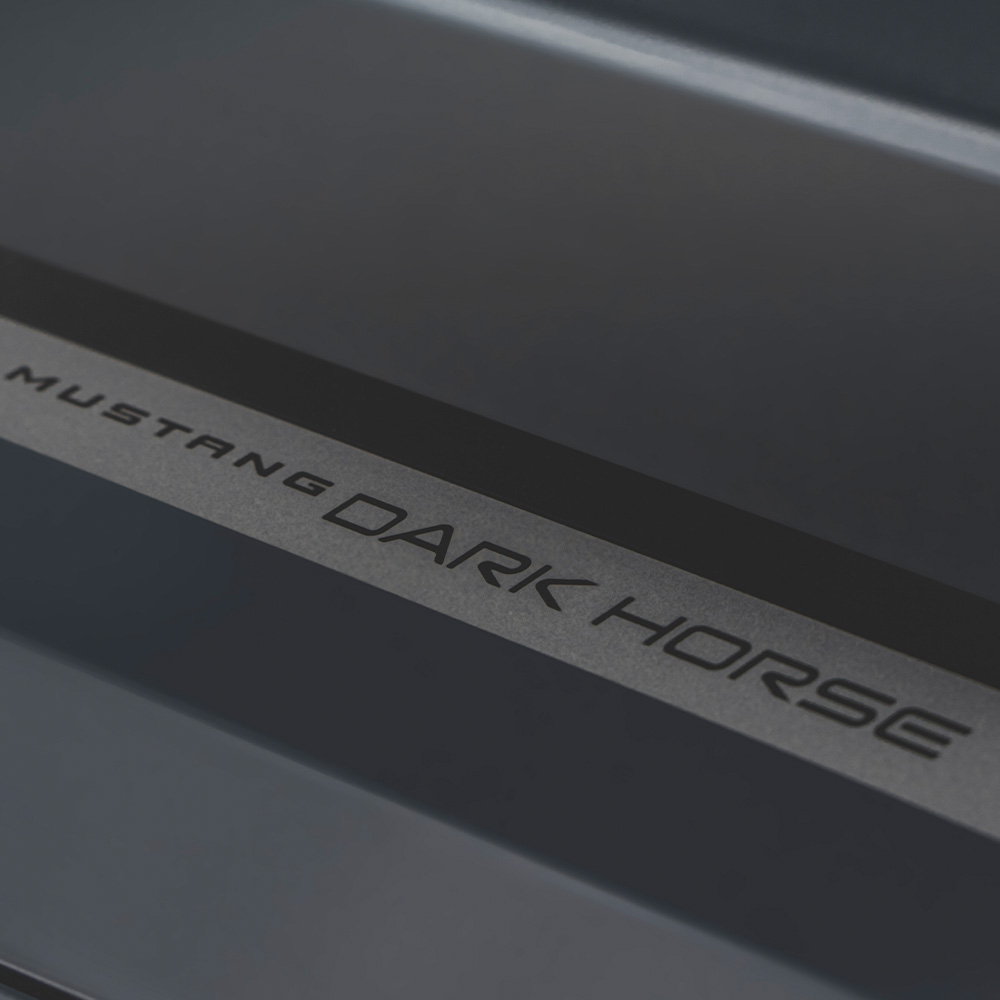 Ford Mustang Dark Horse text on metal