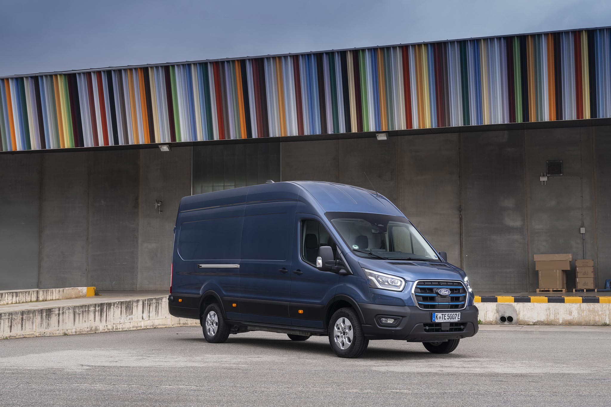 elektromobiliai_ford_e_transit
